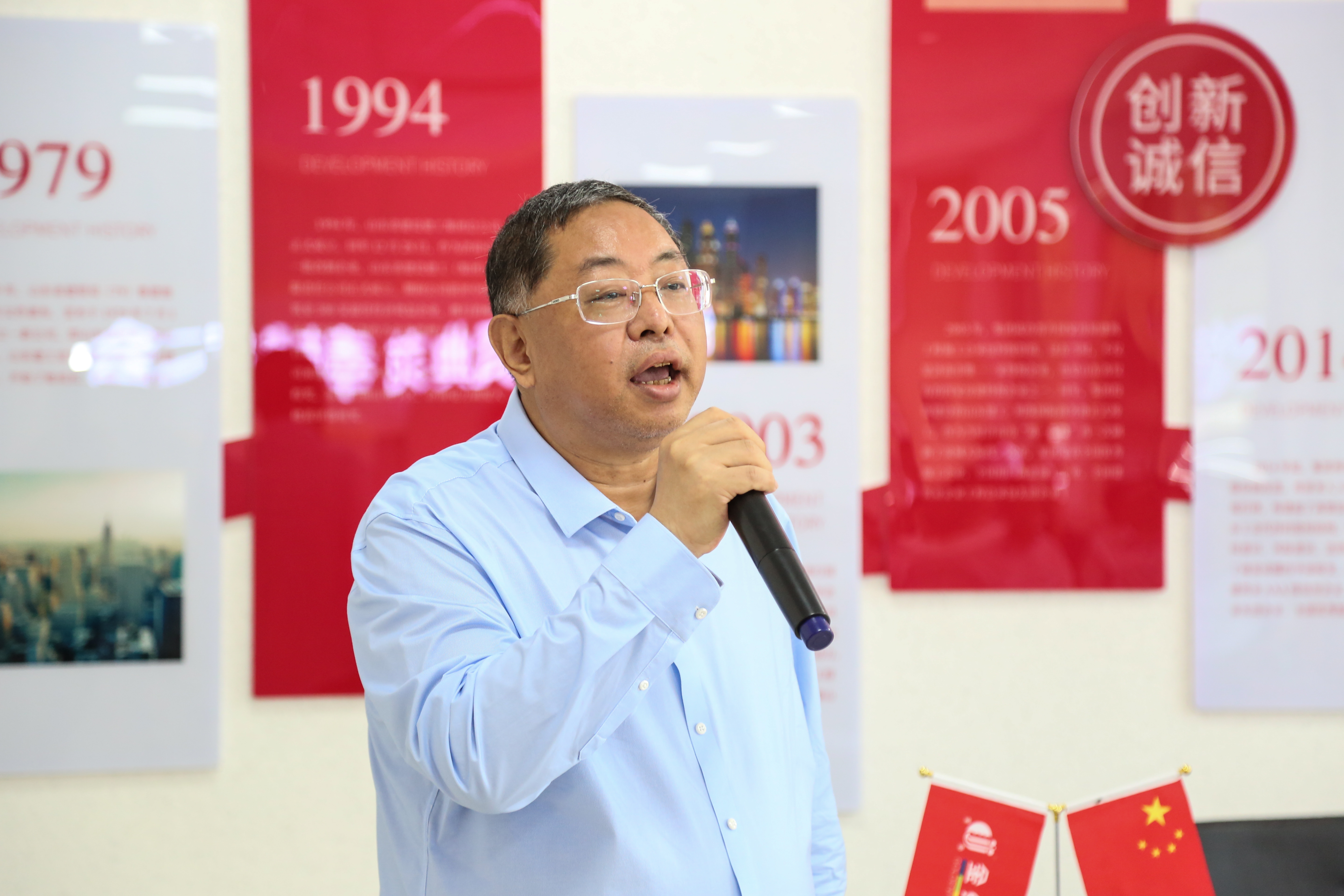 要聞︱石家莊市油漆廠與山東建工集團采購平臺——山東建工建材物資有限公司簽訂戰(zhàn)略合作協(xié)議(圖7) 0K0A9188.jpg